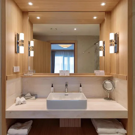 Ugljan Island, Curio Collection By Hilton Hotel