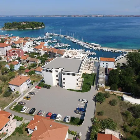 Ugljan Island, Curio Collection By Hilton 4* Preko