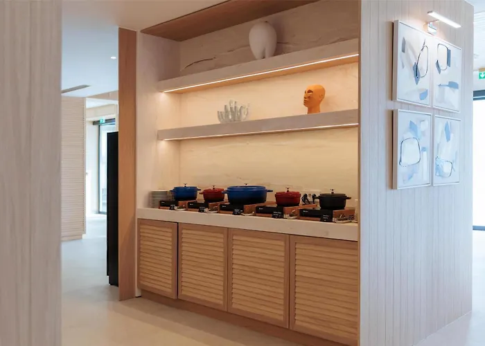 Ugljan Island, Curio Collection By Hilton פרקו