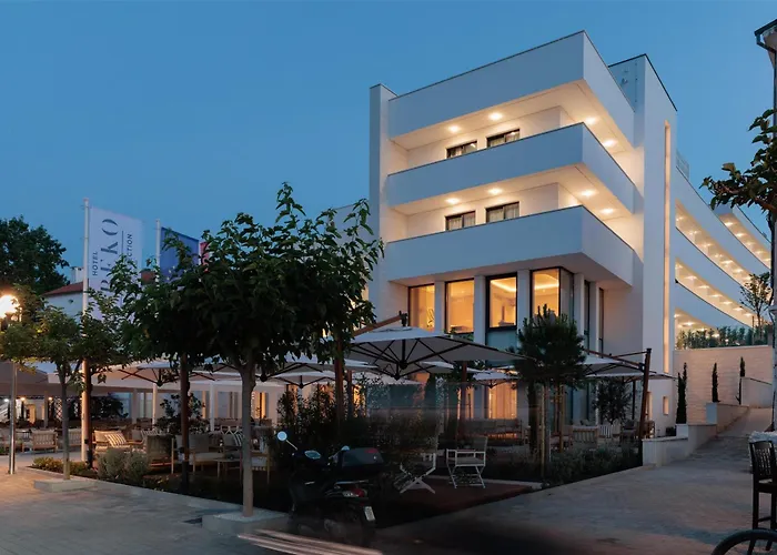 Ugljan Island, Curio Collection By Hilton