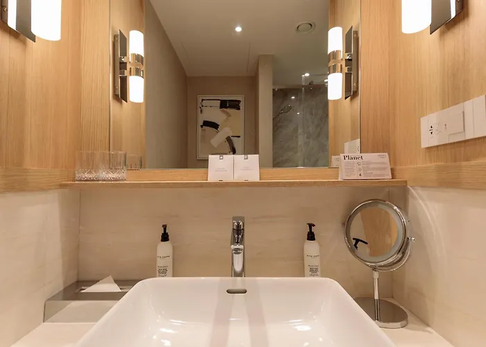 מלון Ugljan Island, Curio Collection By Hilton